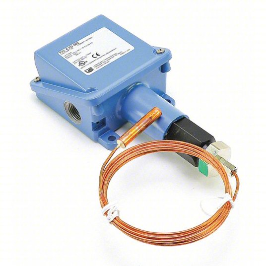 Differential pressure gauge and switch